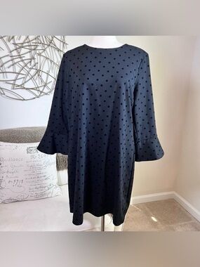 Old Navy Black Polka Dot Shift Dress Bell Sleeve Zip Back XL